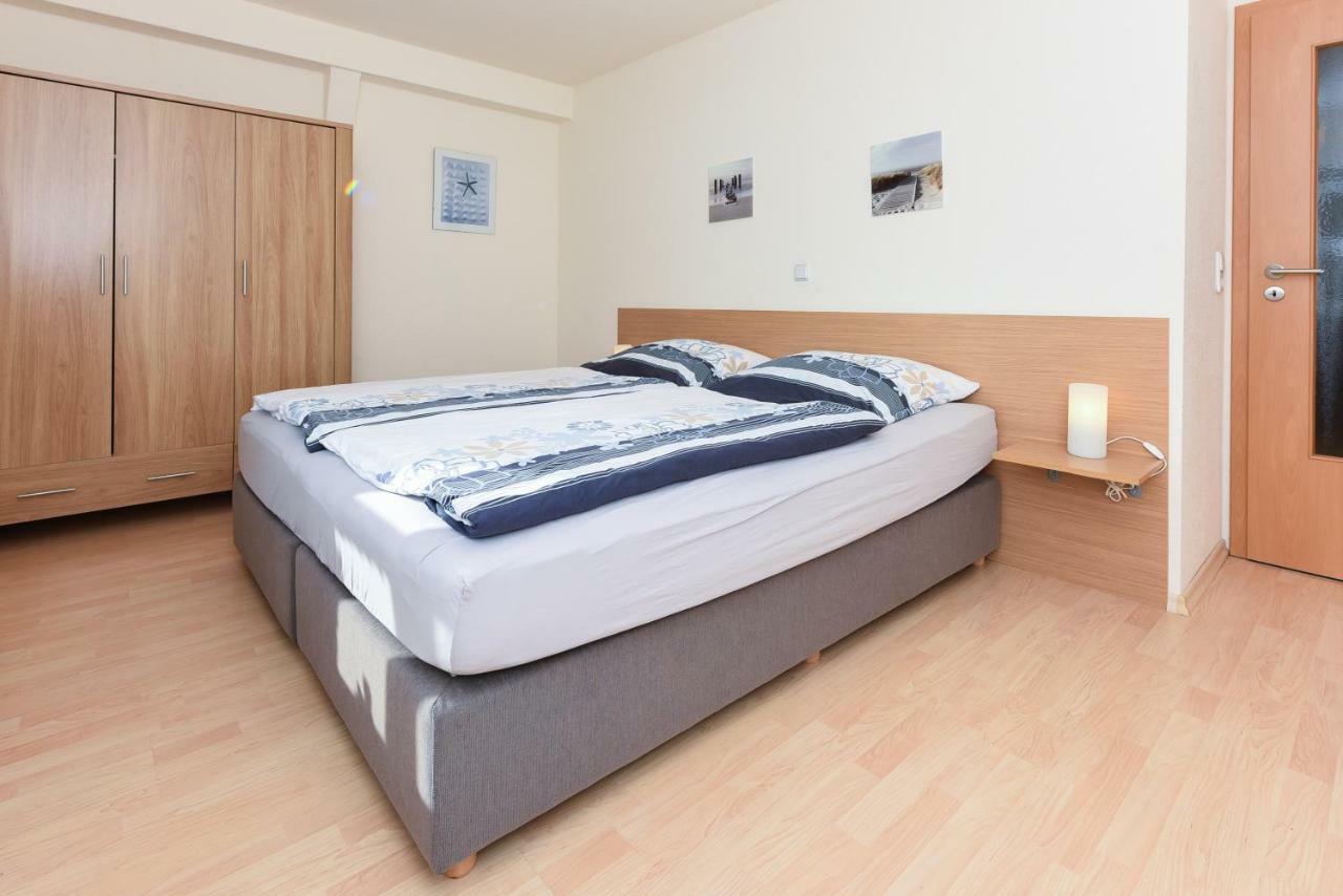 Grodenhof Apartment Carolinensiel Ngoại thất bức ảnh